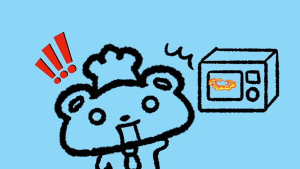 電子レンジ庫内で火事発生を見つけた画像